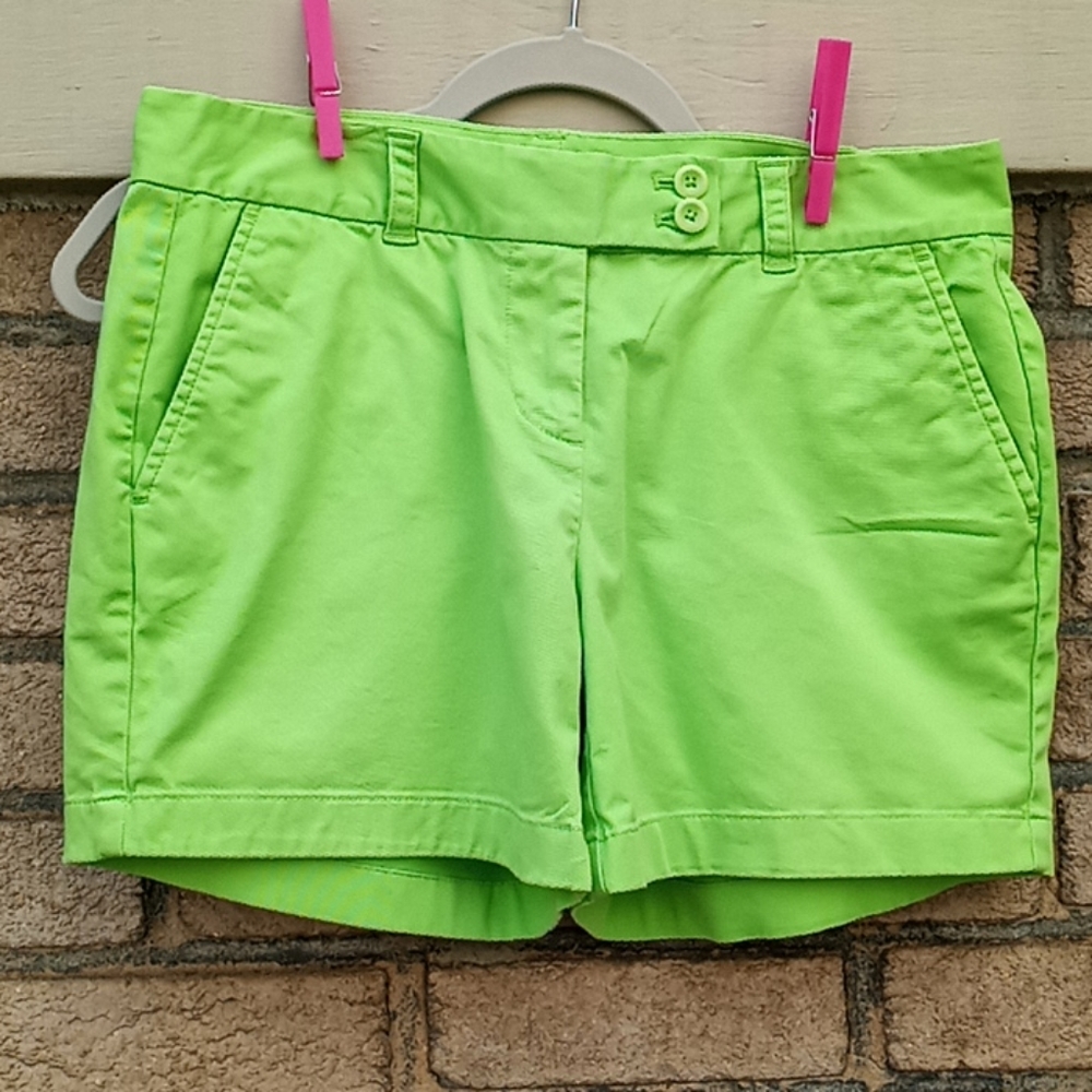 VINEYARD VINES Shorts